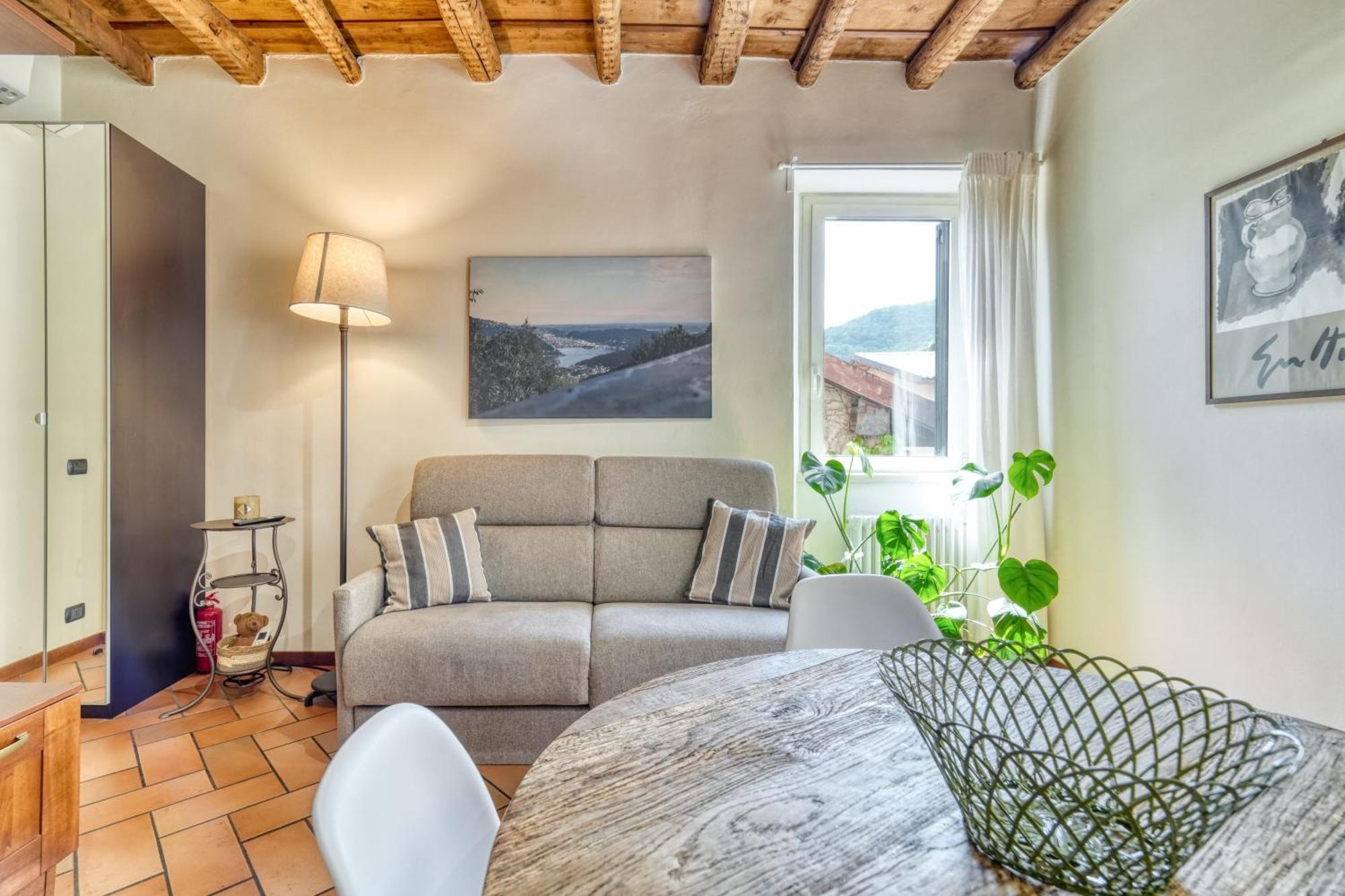 Apartamento Casa Di Milo Cernobbio Exterior foto
